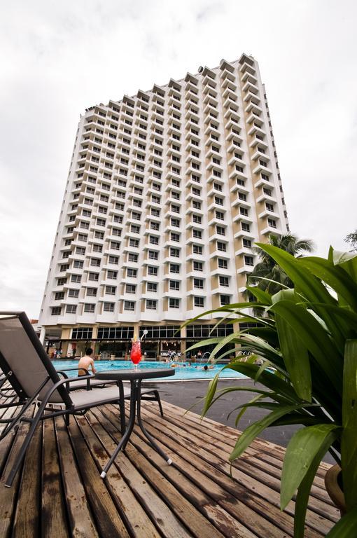 Oakwood Hotel And Residence Куала-Лумпур Экстерьер фото